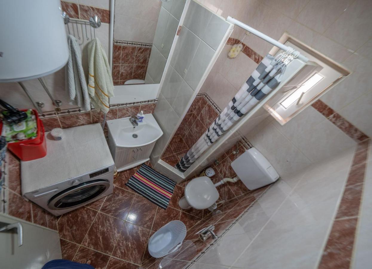 Apartments Zeko Donji Morinj Exterior photo